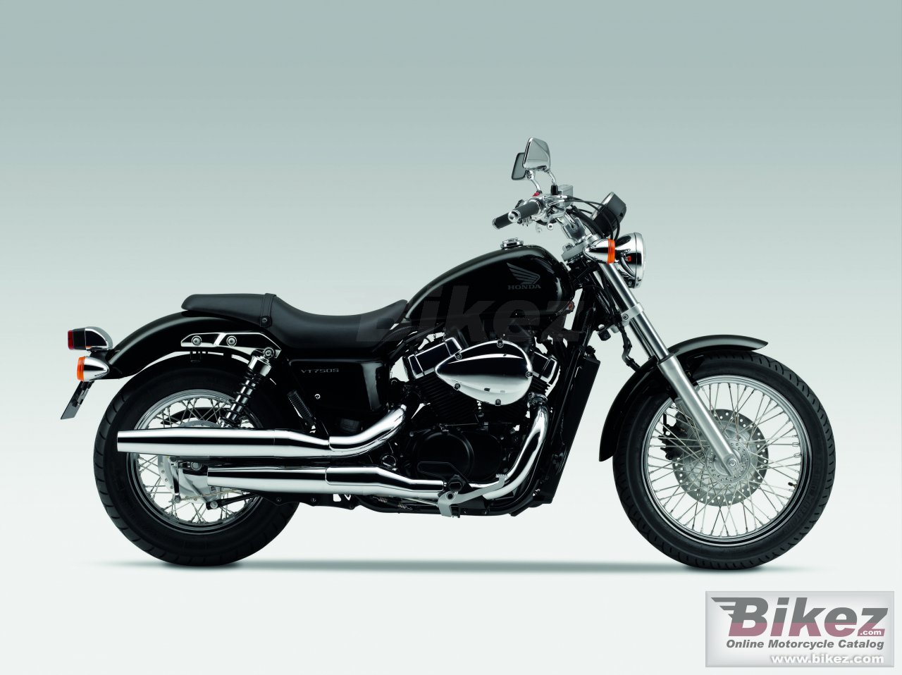 Big Honda vt750s picture and wallpaper from Bikez.com